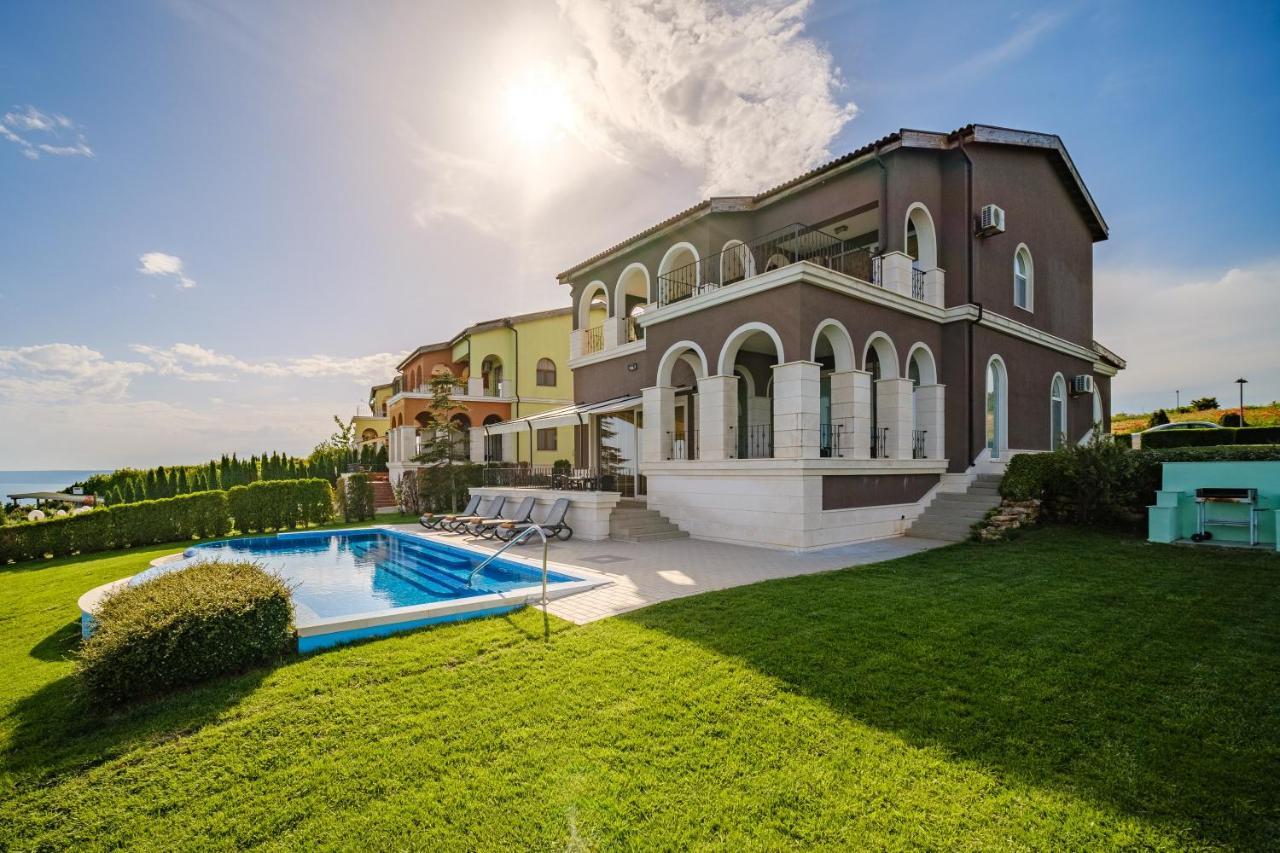 Lighthouse Luxe Estate Apart & Villas Balchik Luaran gambar