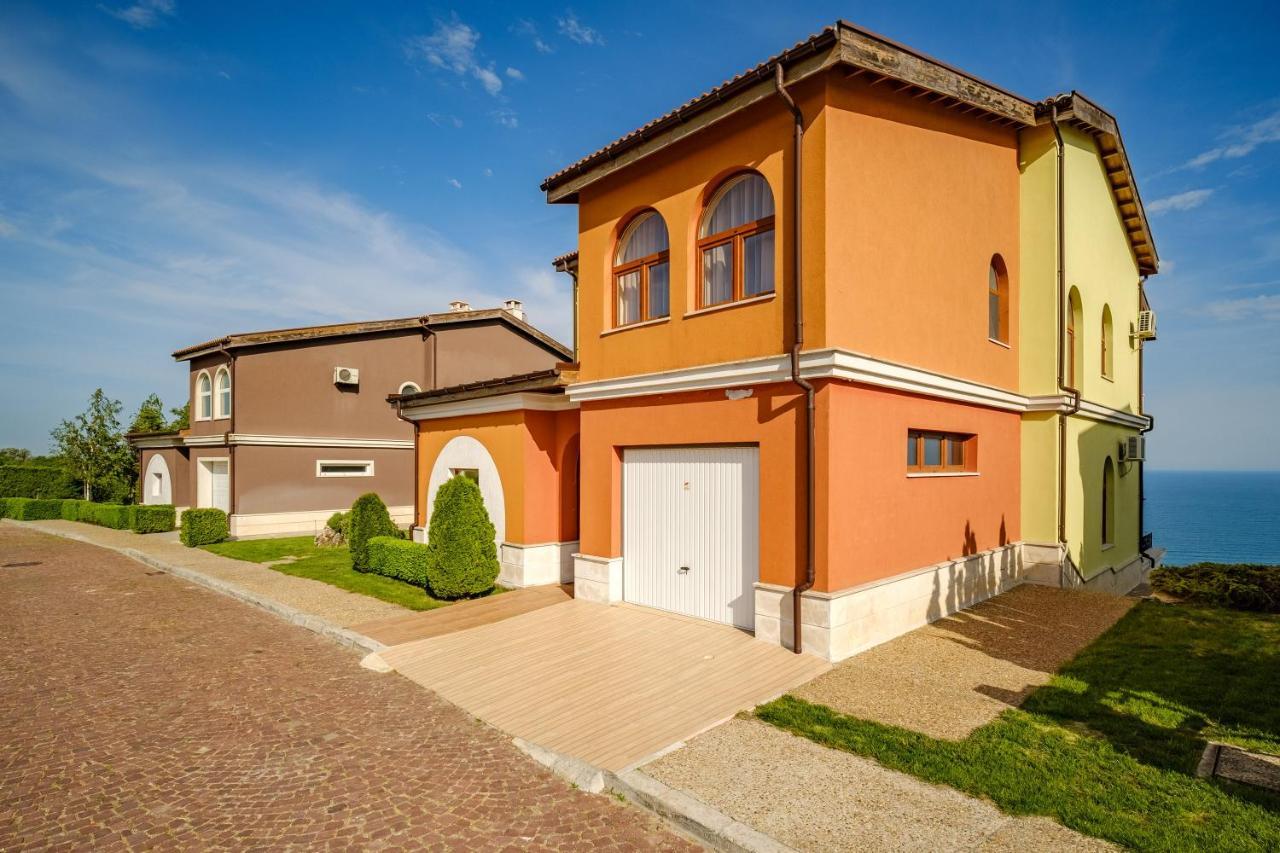Lighthouse Luxe Estate Apart & Villas Balchik Luaran gambar