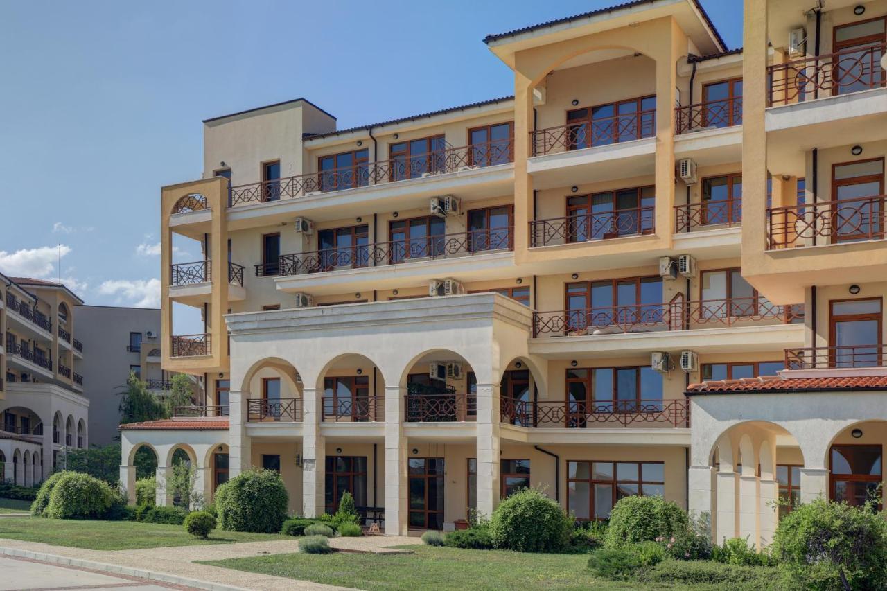 Lighthouse Luxe Estate Apart & Villas Balchik Luaran gambar